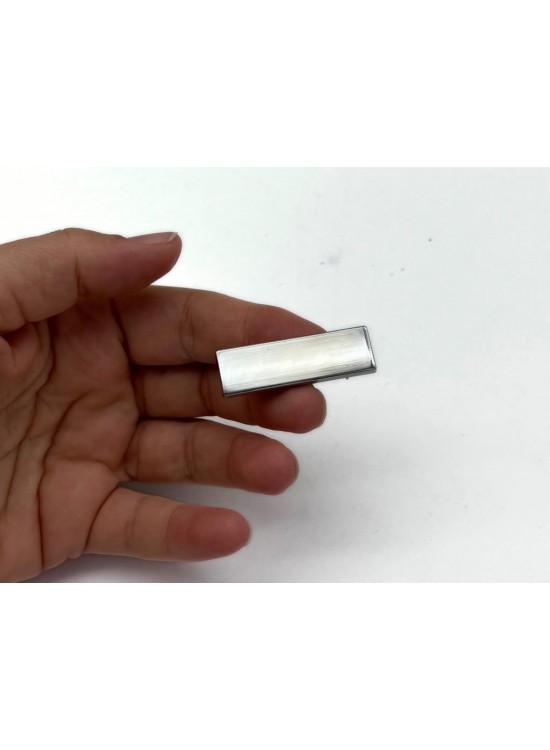 Çanta Aksesuar 4x1.2 cm Metal  Plaka Süs Gümüş  Renk 1 Adet